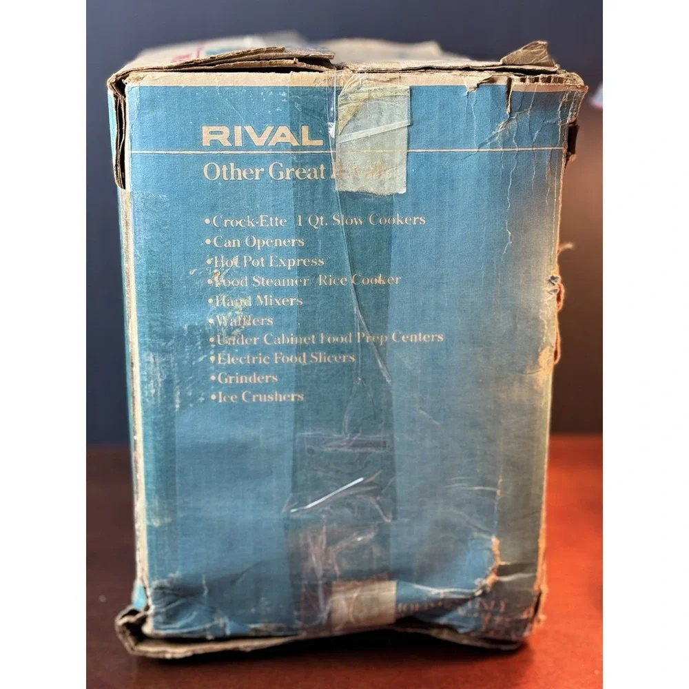 Rival Crock Pot 5 Quart Slow Cooker Model 3355 Blue Flower Design Vintage Used